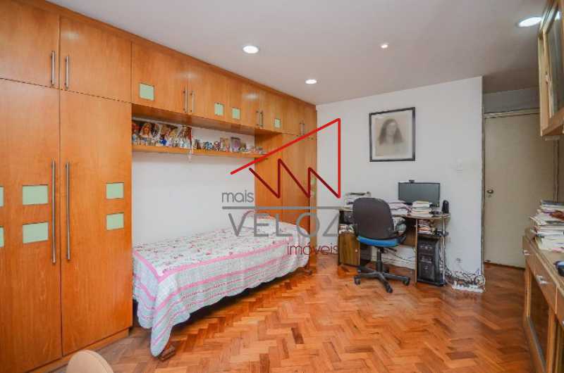 Apartamento à venda com 4 quartos, 198m² - Foto 5