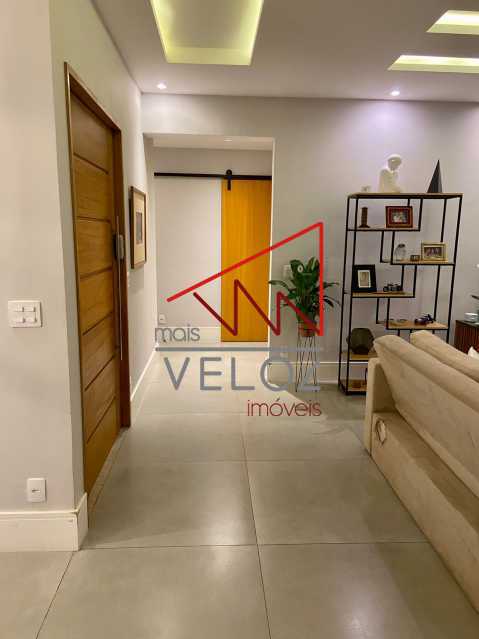 Apartamento à venda com 3 quartos, 178m² - Foto 5