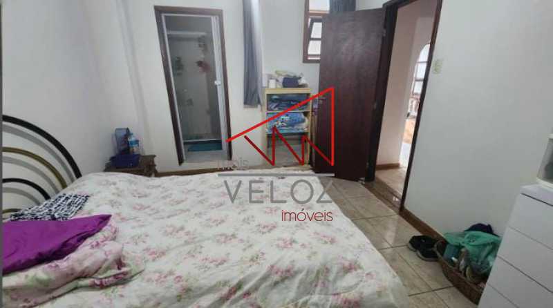 Casa de Vila à venda com 3 quartos, 185m² - Foto 2