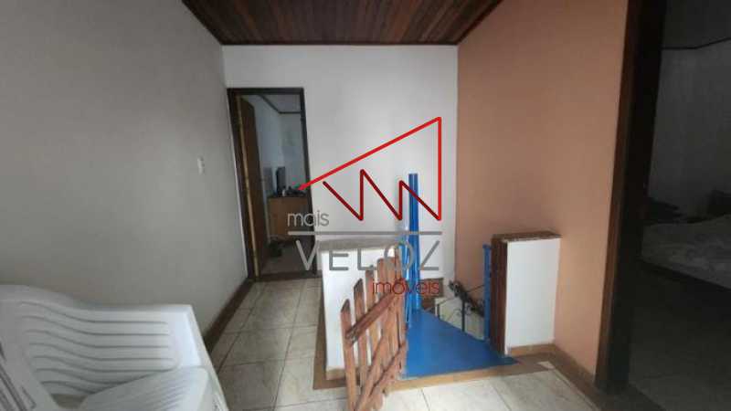 Casa de Vila à venda com 3 quartos, 185m² - Foto 11