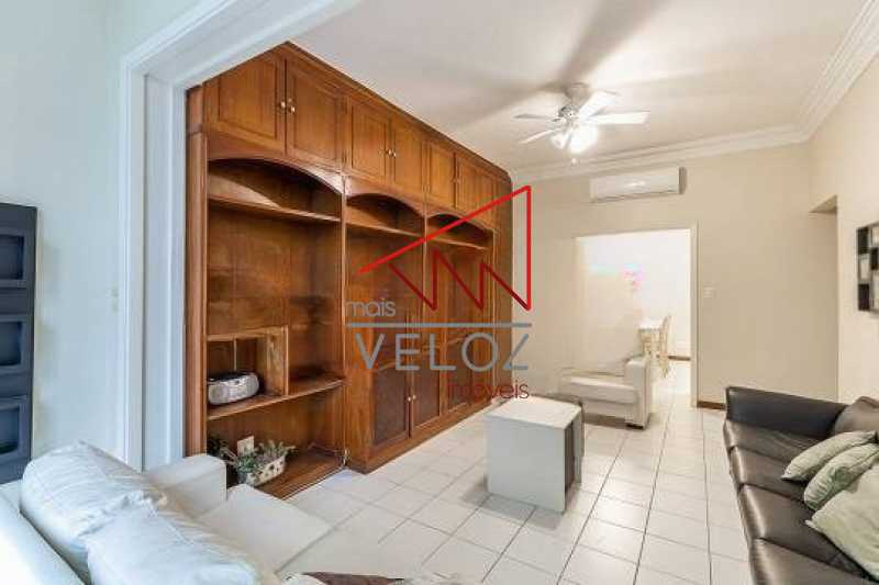 Apartamento à venda com 4 quartos, 210m² - Foto 13