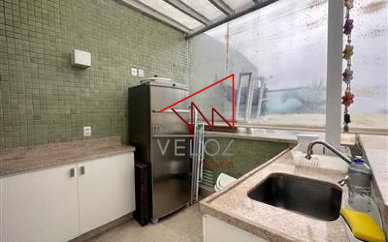 Cobertura à venda com 2 quartos, 212m² - Foto 30