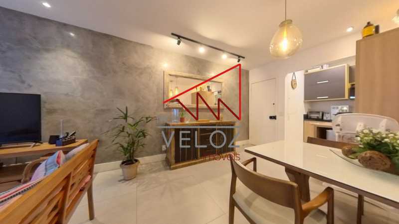 Apartamento à venda com 3 quartos, 105m² - Foto 5