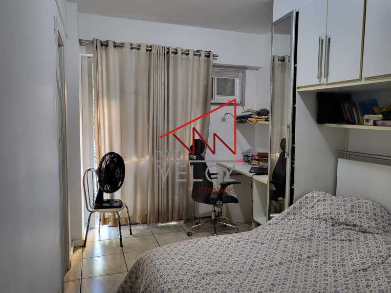 Apartamento à venda com 2 quartos, 79m² - Foto 6