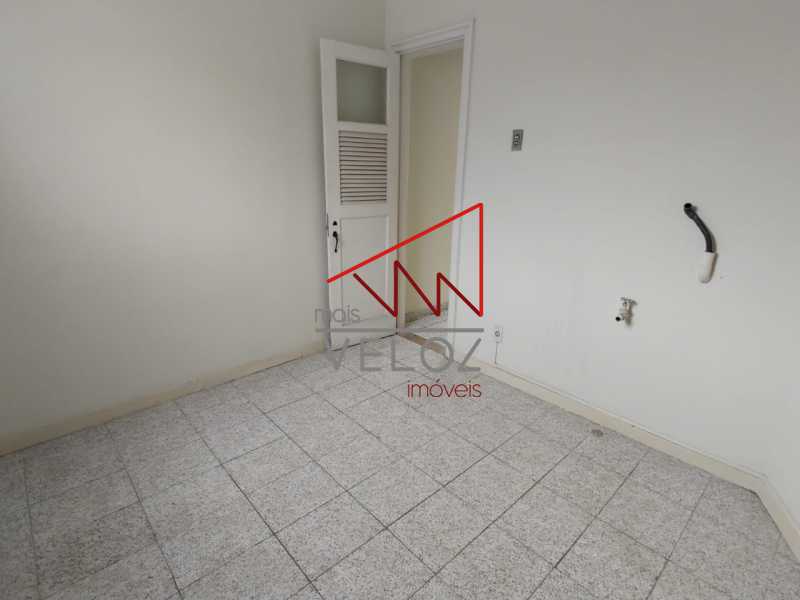 Apartamento à venda com 3 quartos, 140m² - Foto 18