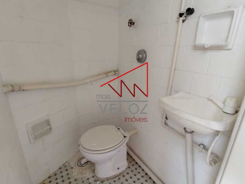 Apartamento à venda com 3 quartos, 140m² - Foto 19