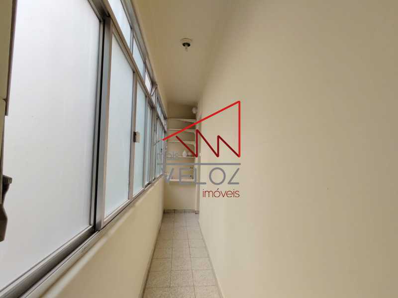 Apartamento à venda com 3 quartos, 140m² - Foto 20