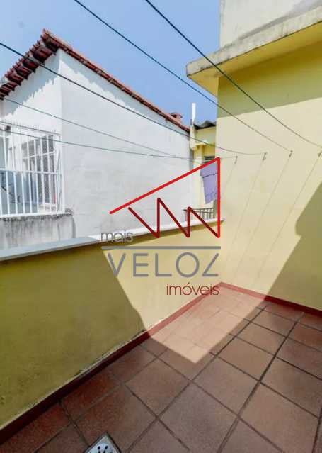 Casa de Vila à venda com 4 quartos, 177m² - Foto 25