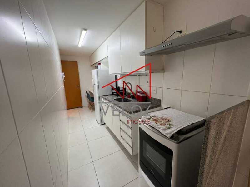 Apartamento à venda com 2 quartos, 86m² - Foto 17