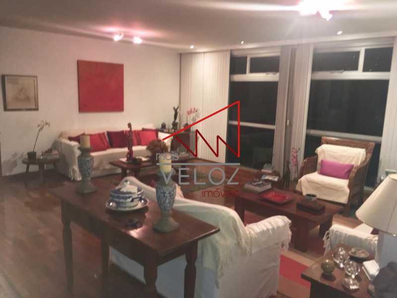 Apartamento à venda com 4 quartos, 166m² - Foto 9