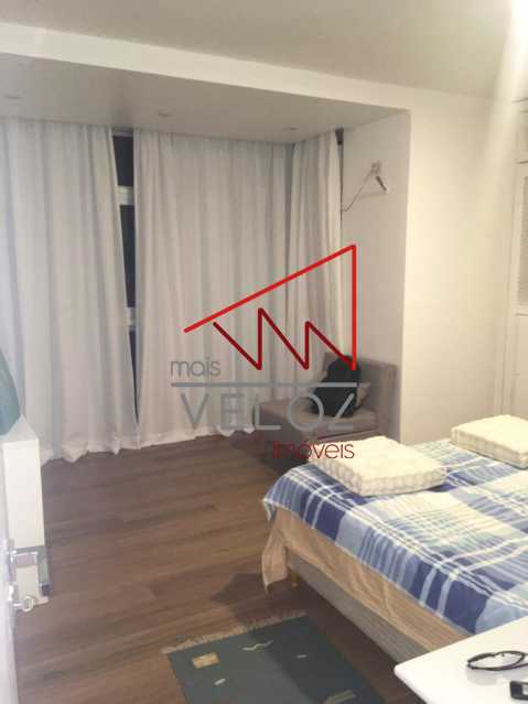 Apartamento à venda com 4 quartos, 166m² - Foto 15