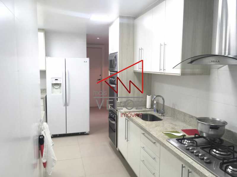 Apartamento à venda com 4 quartos, 166m² - Foto 20