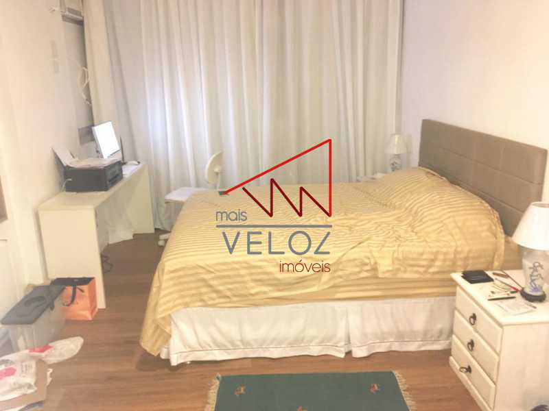 Apartamento à venda com 4 quartos, 166m² - Foto 21