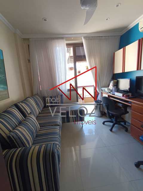 Apartamento à venda com 4 quartos, 233m² - Foto 19