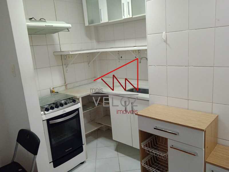 Apartamento à venda com 1 quarto, 32m² - Foto 11