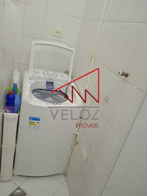 Apartamento à venda com 1 quarto, 32m² - Foto 12