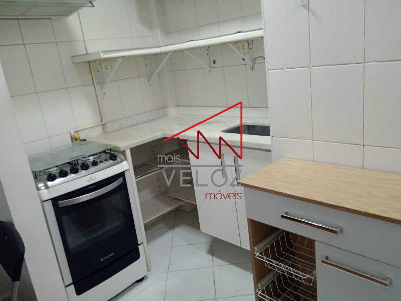 Apartamento à venda com 1 quarto, 32m² - Foto 15