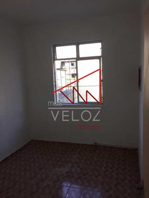 Apartamento à venda com 1 quarto, 47m² - Foto 2