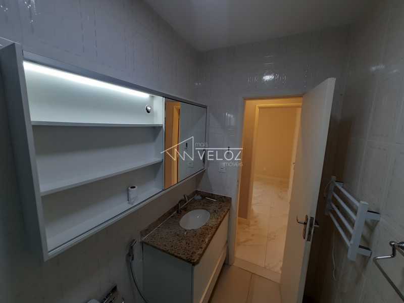 Apartamento à venda com 2 quartos, 70m² - Foto 20