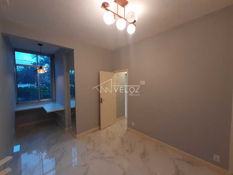 Apartamento à venda com 2 quartos, 70m² - Foto 23