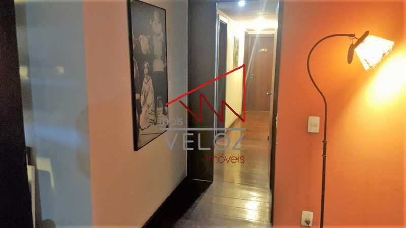 Apartamento à venda com 4 quartos, 170m² - Foto 9