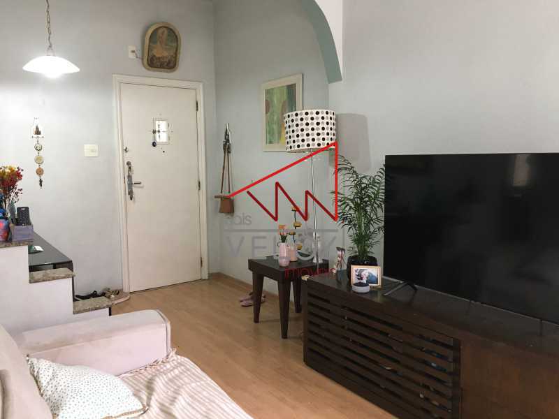 Apartamento à venda com 3 quartos, 90m² - Foto 2