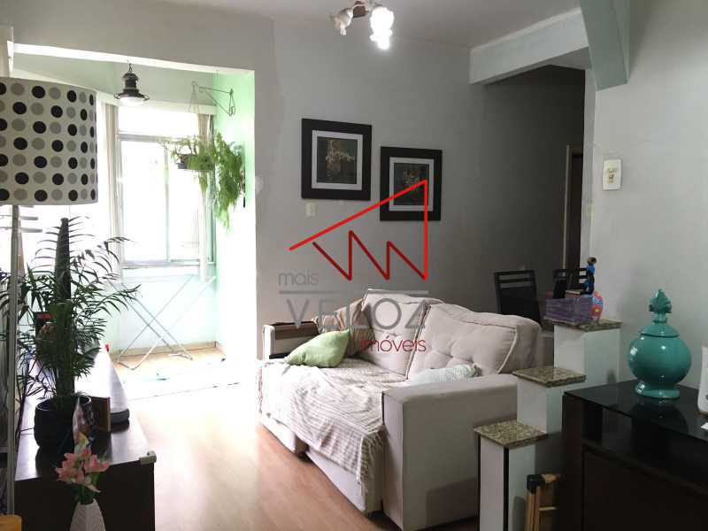 Apartamento à venda com 3 quartos, 90m² - Foto 1