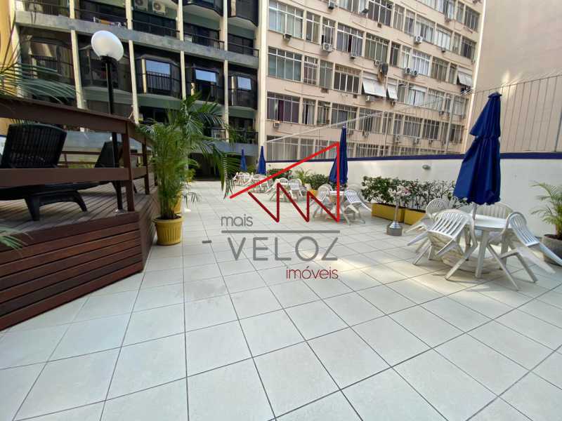 Apartamento à venda com 2 quartos, 77m² - Foto 10