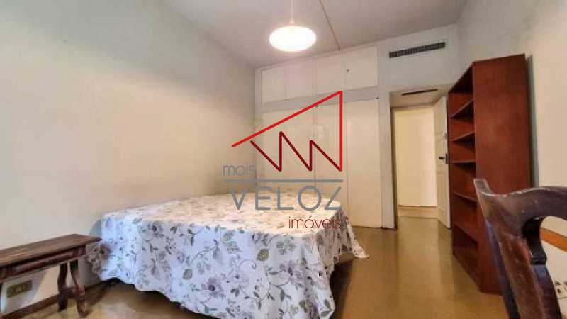 Apartamento à venda com 5 quartos, 360m² - Foto 13