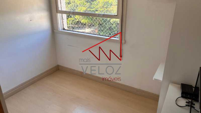 Apartamento à venda com 3 quartos, 82m² - Foto 13