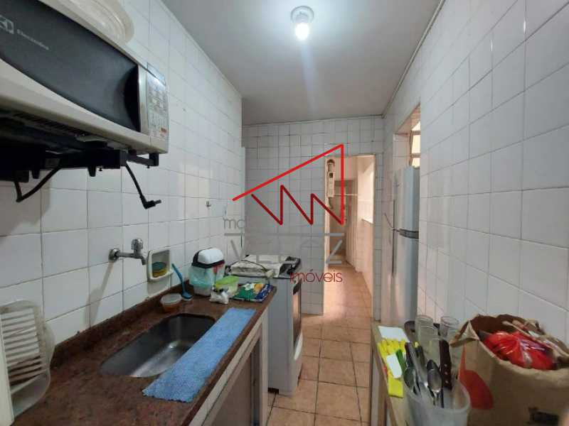 Apartamento à venda com 2 quartos, 66m² - Foto 12