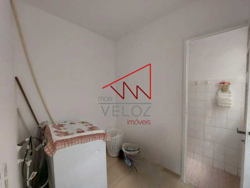 Apartamento à venda com 2 quartos, 66m² - Foto 21