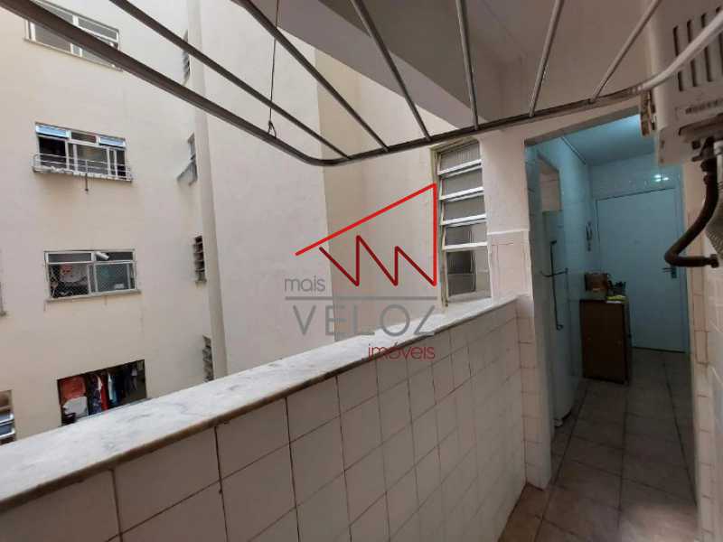 Apartamento à venda com 2 quartos, 66m² - Foto 23