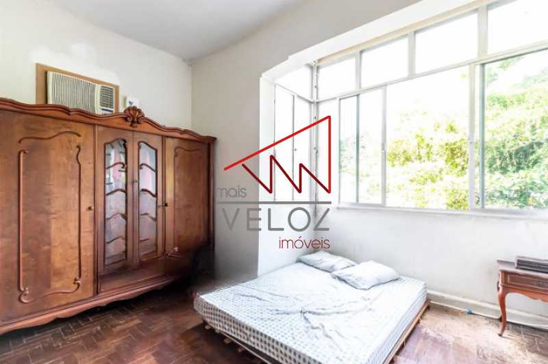 Apartamento à venda com 2 quartos, 75m² - Foto 14