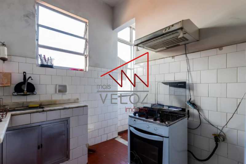 Apartamento à venda com 2 quartos, 75m² - Foto 19