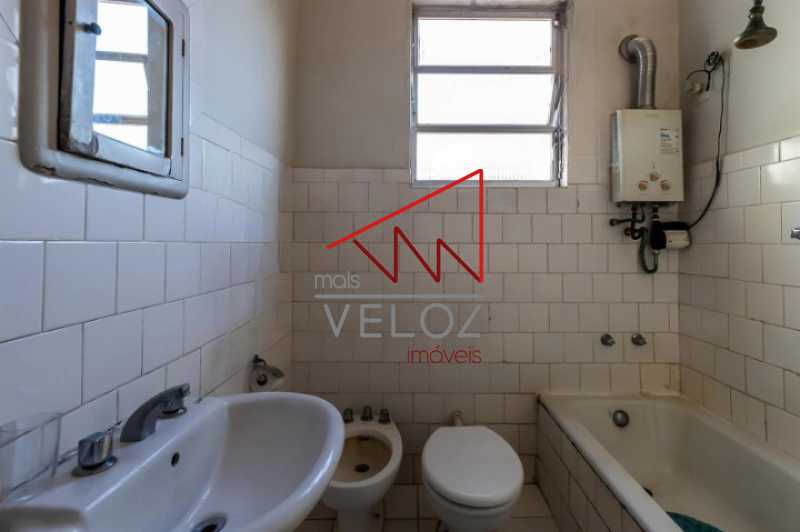 Apartamento à venda com 2 quartos, 75m² - Foto 22