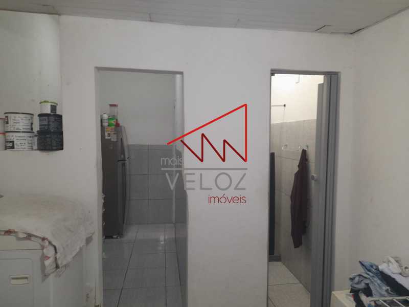 Apartamento à venda com 1 quarto, 80m² - Foto 17