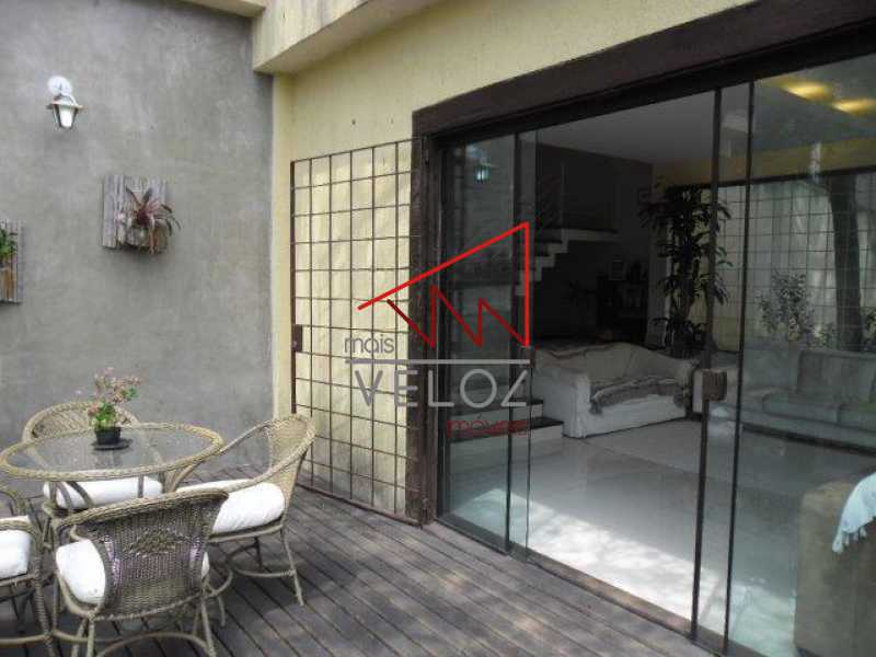 Casa à venda com 3 quartos, 320m² - Foto 17