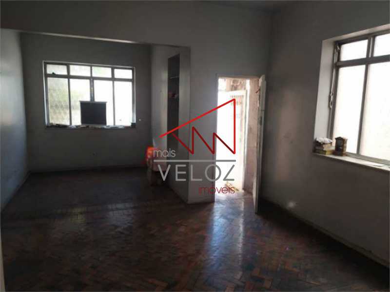 Casa à venda com 3 quartos, 106m² - Foto 9