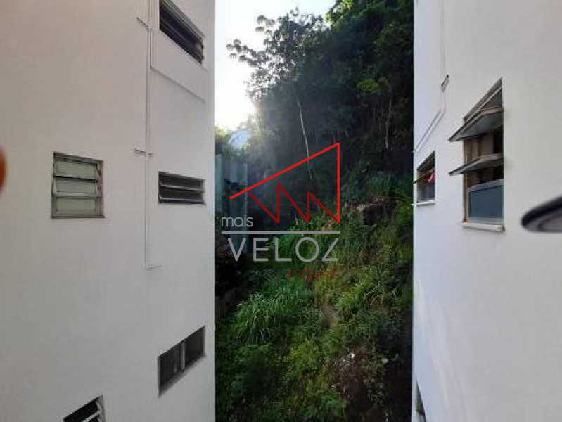 Apartamento à venda com 1 quarto, 27m² - Foto 21