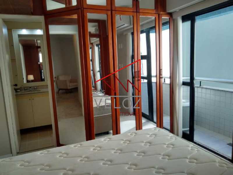 Apartamento à venda com 2 quartos, 85m² - Foto 23