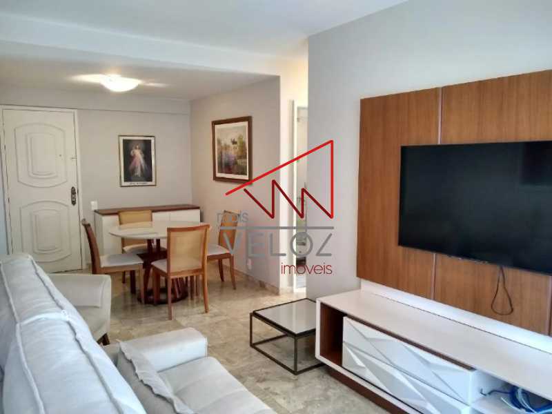 Apartamento à venda com 2 quartos, 85m² - Foto 6