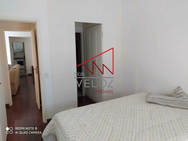 Apartamento à venda com 2 quartos, 102m² - Foto 11