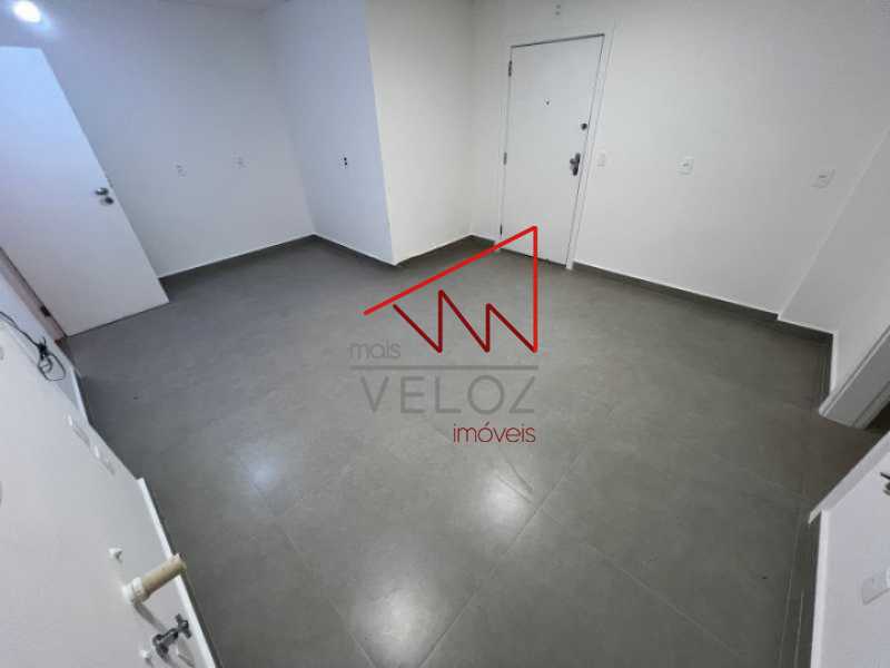 Apartamento à venda com 3 quartos, 230m² - Foto 18