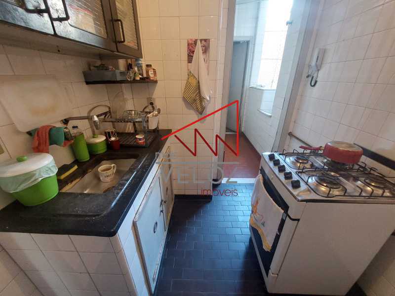 Apartamento à venda com 3 quartos, 80m² - Foto 18