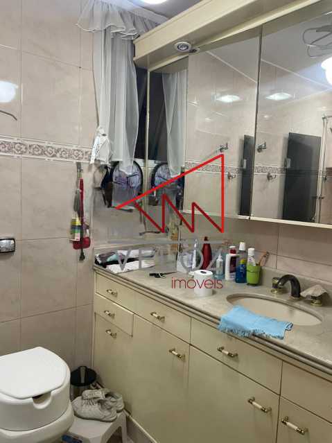 Apartamento à venda com 3 quartos, 140m² - Foto 21