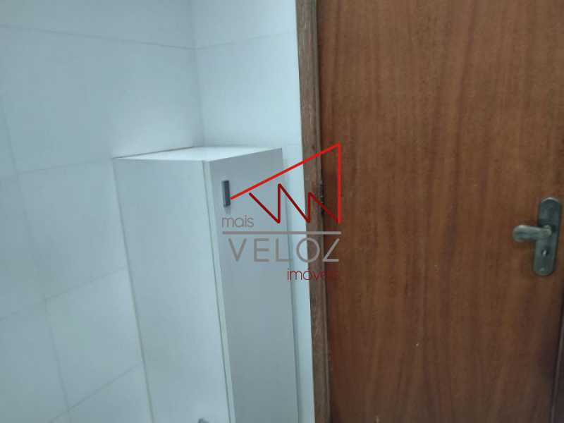 Apartamento à venda com 2 quartos, 58m² - Foto 3