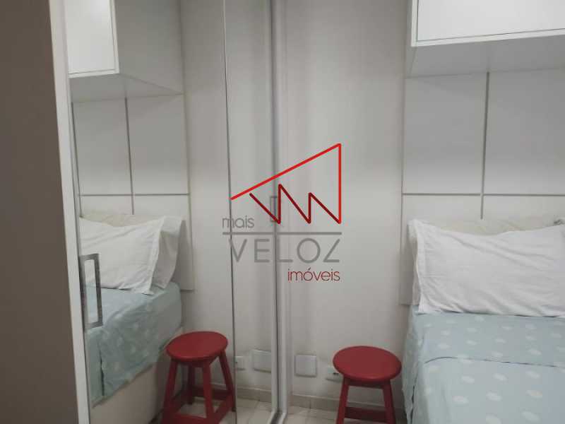 Apartamento à venda com 2 quartos, 58m² - Foto 17