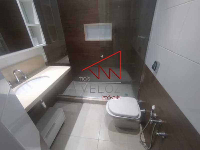 Apartamento à venda com 3 quartos, 134m² - Foto 13