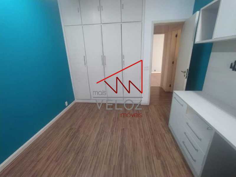 Apartamento à venda com 3 quartos, 134m² - Foto 10